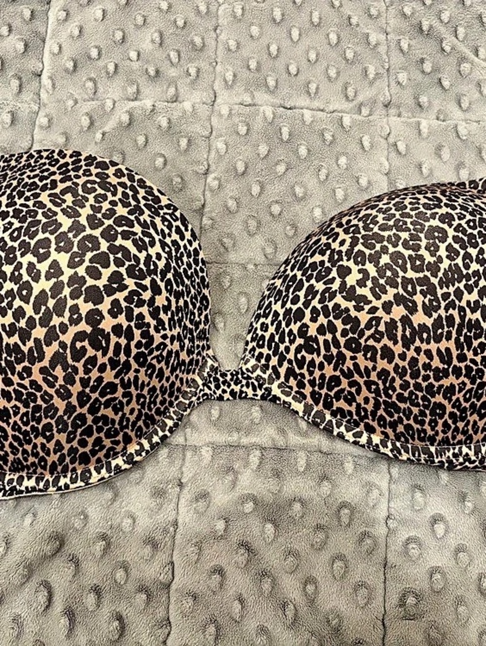 Victoria's Secret Leopard Print Push-Up Bra 38DDD